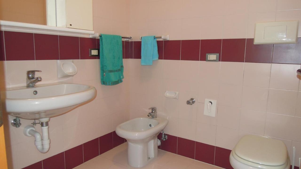 ביביונה Residence Delle Terme מראה חיצוני תמונה