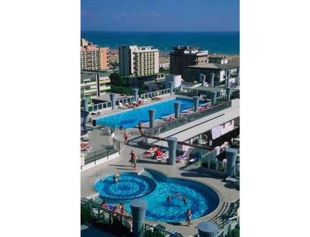 ביביונה Residence Delle Terme מראה חיצוני תמונה